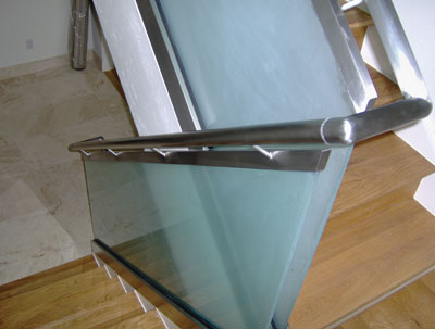 With Metal Hand Rail