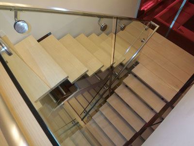 Gives the Illusion of an Open Stair Well